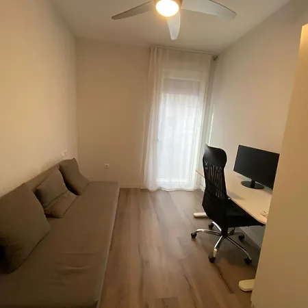 Skyline Centro Piscina Y Parking *